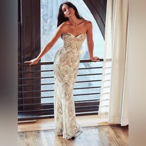 dress the population nicolette Dress the Population Nicolette Gown